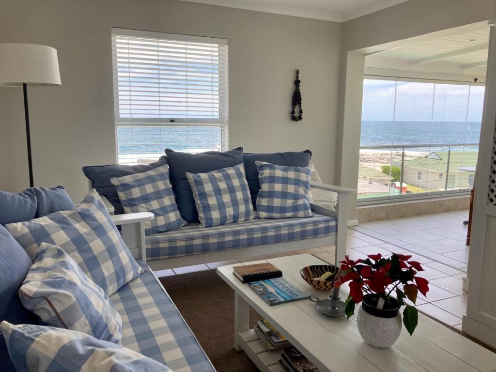 31 Tobago Bay Apartment Херманус Екстериор снимка